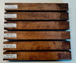 Oliva 50 x 50 x 400 mm